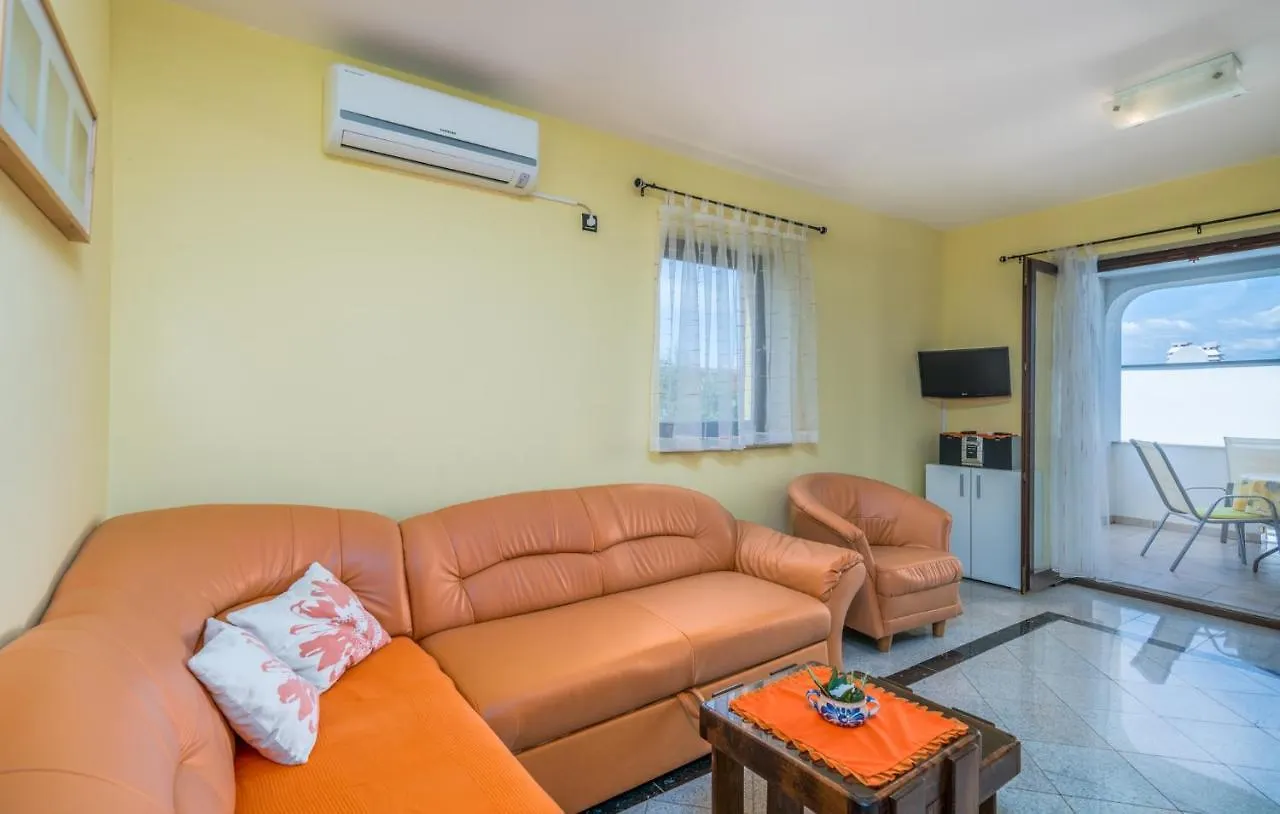 Apartment In Klimno - Insel Krk 41810