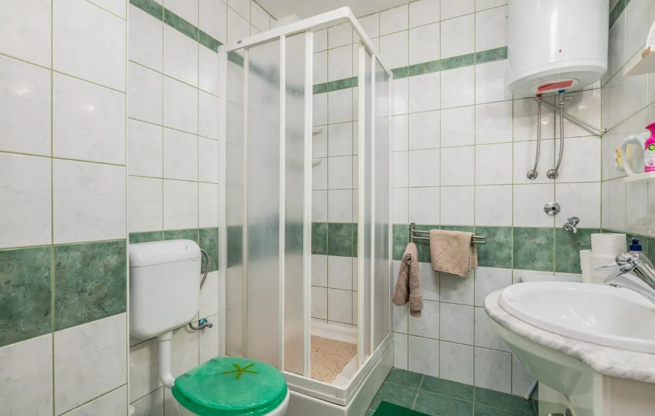 Apartment In Klimno - Insel Krk 41810